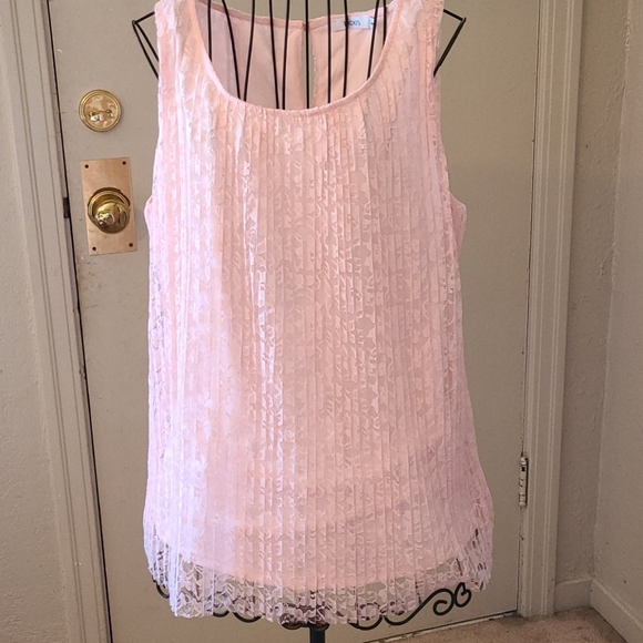 Top - Picture 1 of 3